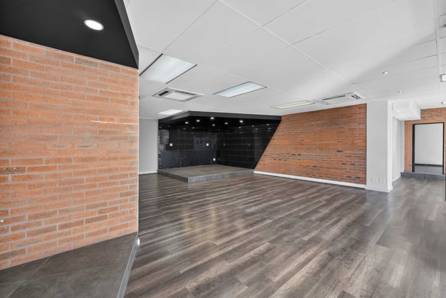 To Let Commercial Property for Rent in Gardens Western Cape
